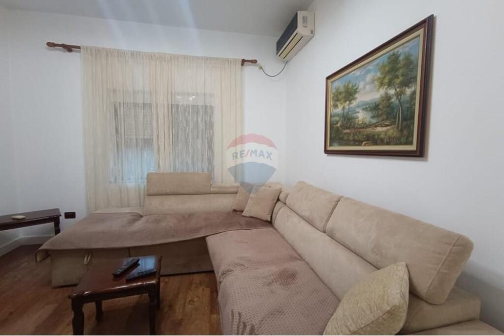 Apartament 2+1+2 me qera tek Mine Peza