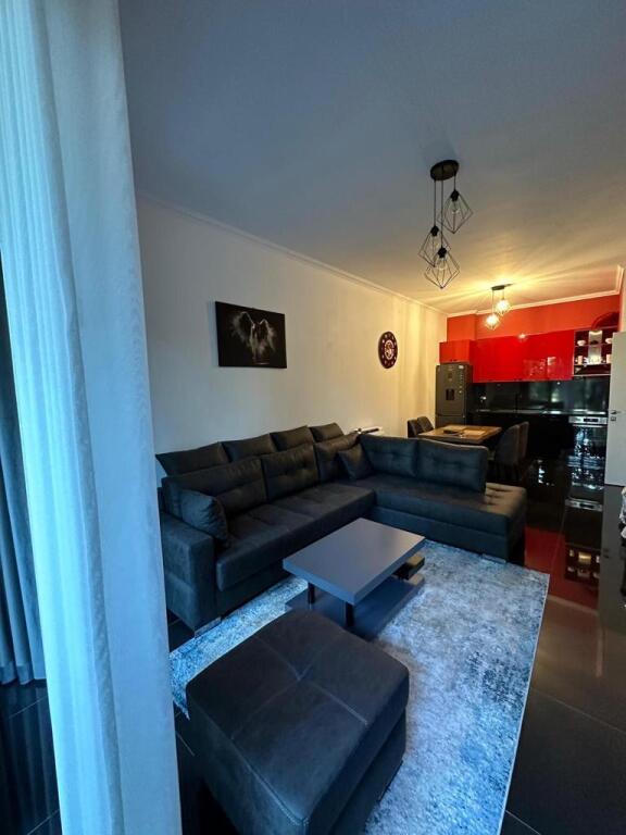 Apartament me qera 1+1 te Farmacia 10