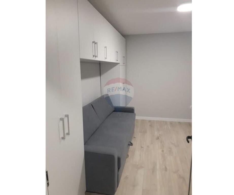 Garsoniere me qira tek Stadiumi Dinamo