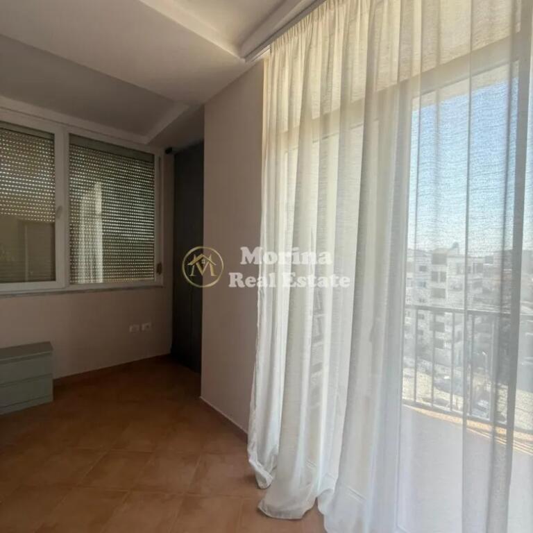 Qera Apartament 1+1, Komuna e Parisit , 550 Euro/muaj