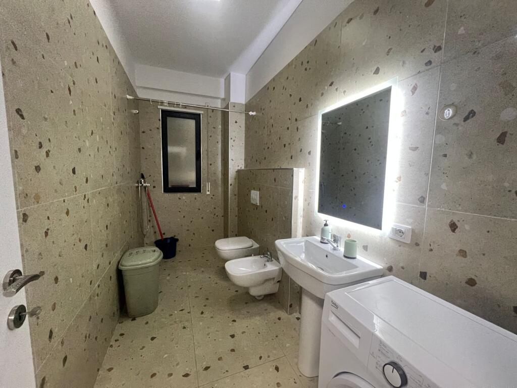 Jepet ne qira 2+1 ASTIR TE OASIS RESIDENCE 600 mije leke