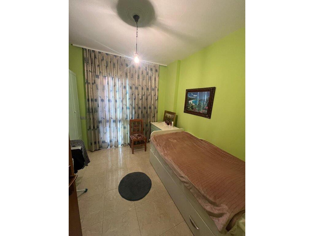 Apartament 2+1 me Qera ne Vasil Shanto 600 € /Muaj