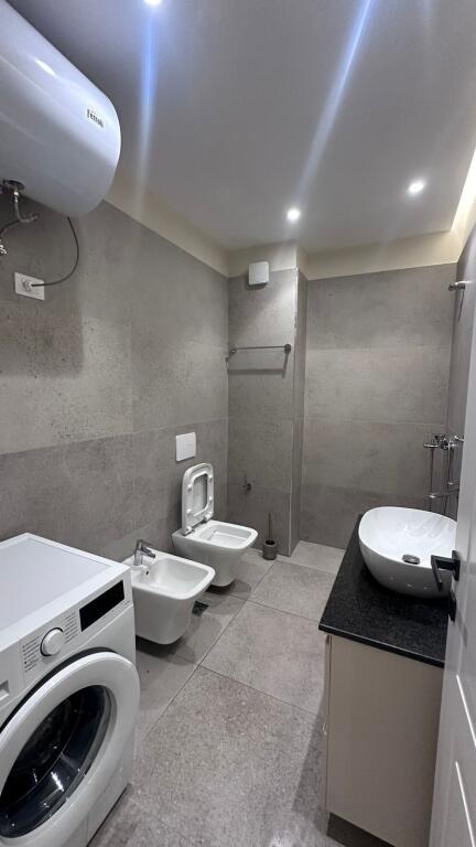 Apartament 1+1 per qira tek Stacioni i Trenit