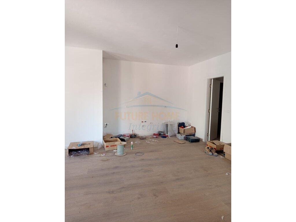 Apartment 2+1+2 for sale, Qemal Stafa Street