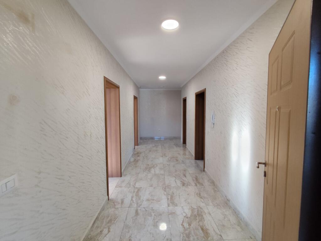 Vilë me Qira pranë Vilave Gjermane