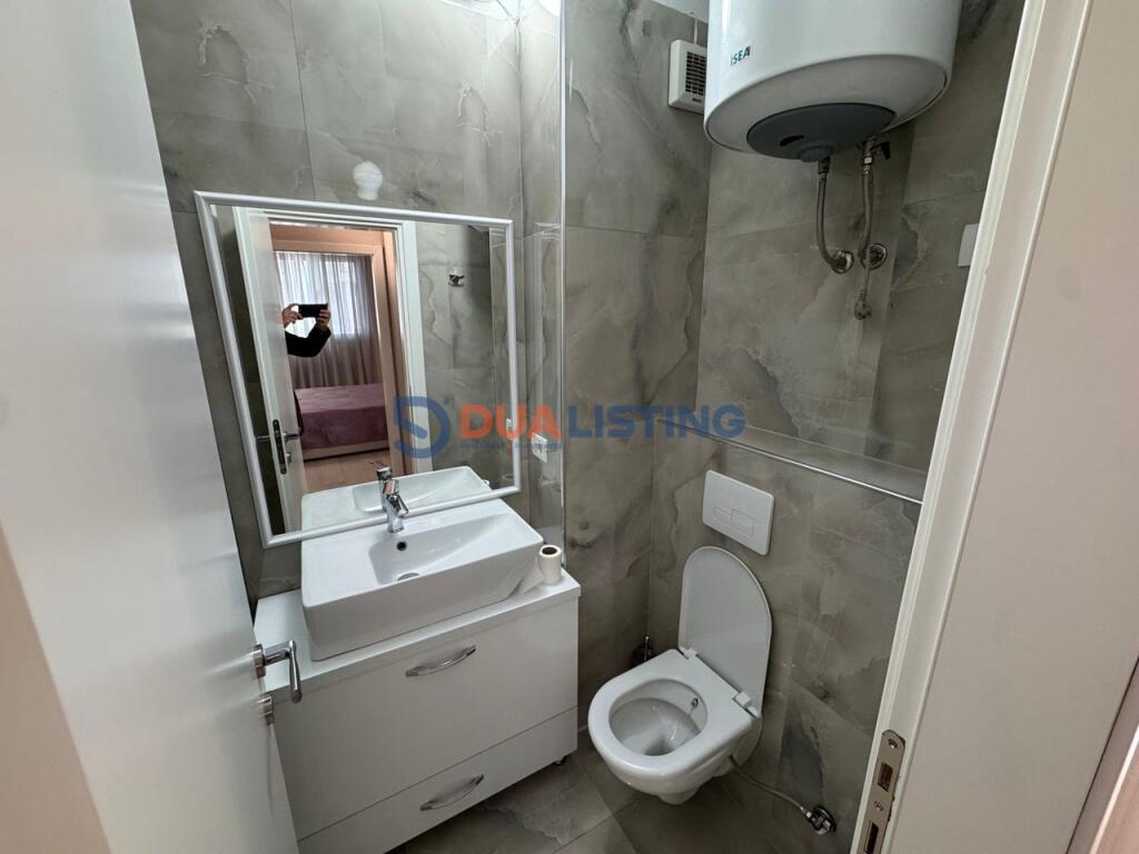 Jepet me qira apartament 3+1+2 tualete. ish ekspozita