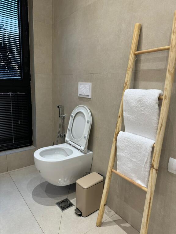 Shitet Apartament | Garden Building rruga e Kavajes