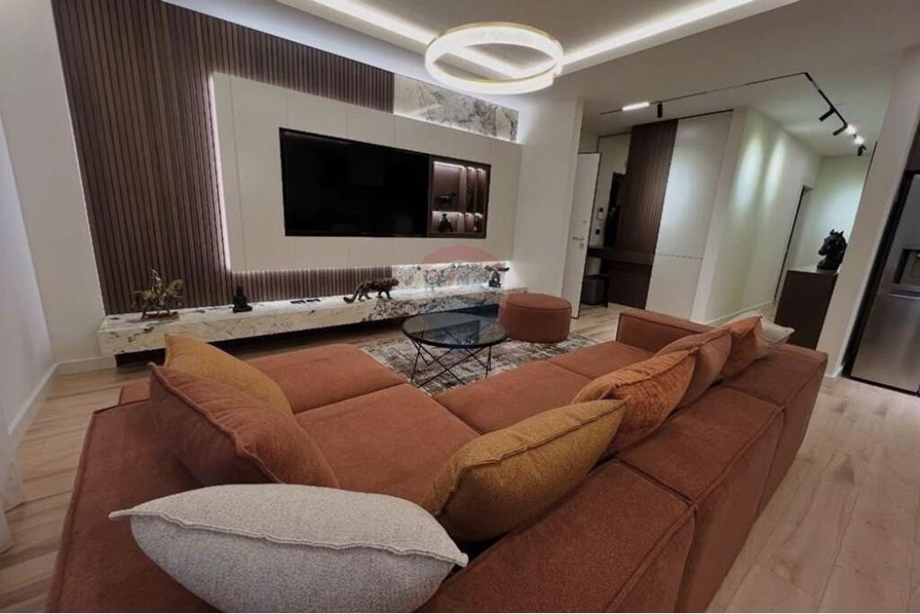 APARTAMENT 2+1 ME QIRA , TEG!
