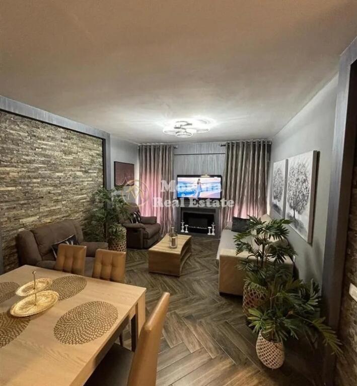 Rent, Apartment 2+1, 21 Dhjetori, 750 Euro/month