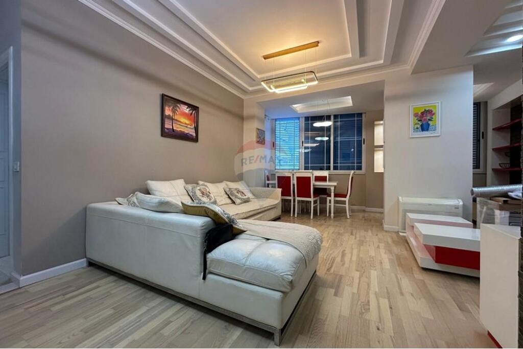 Jepet me qira apartament 1+1 tek Eleonora!