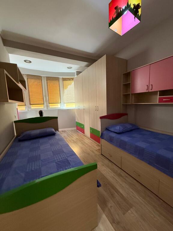 Apartment 2+1 for rent, Kavaja Street
