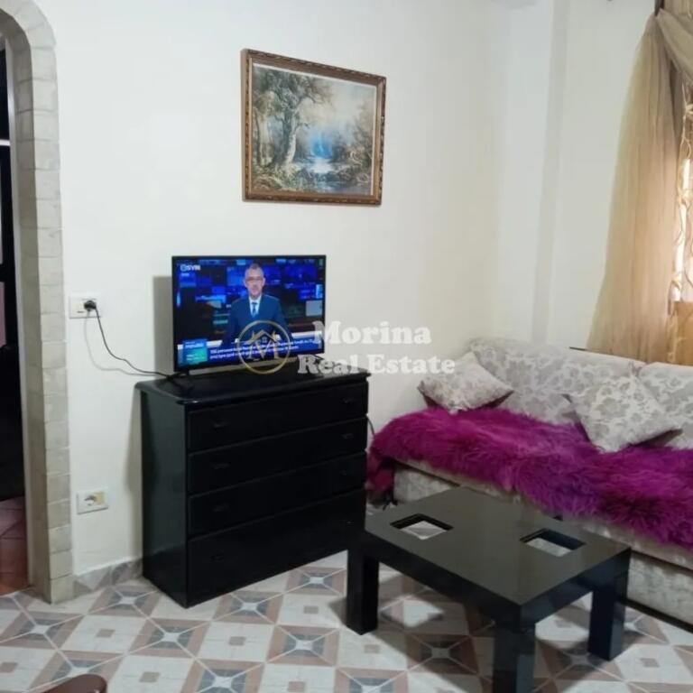 Qera, Apartament 1+1,Bulevardi I Ri , 450  euro/muaj