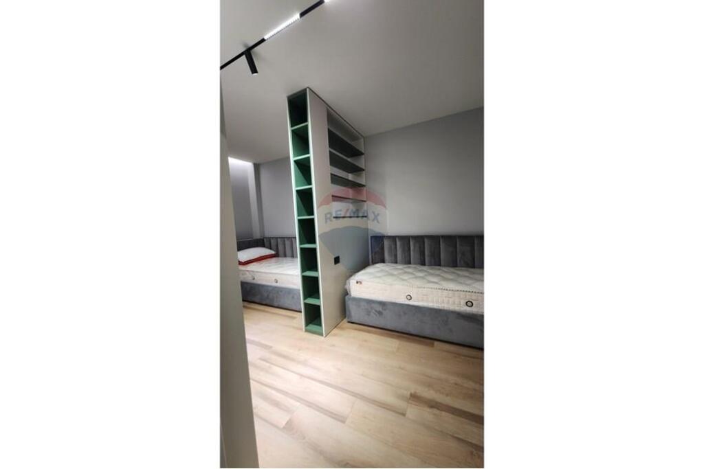 APARTAMENT 2+1 ME QIRA , TEG!