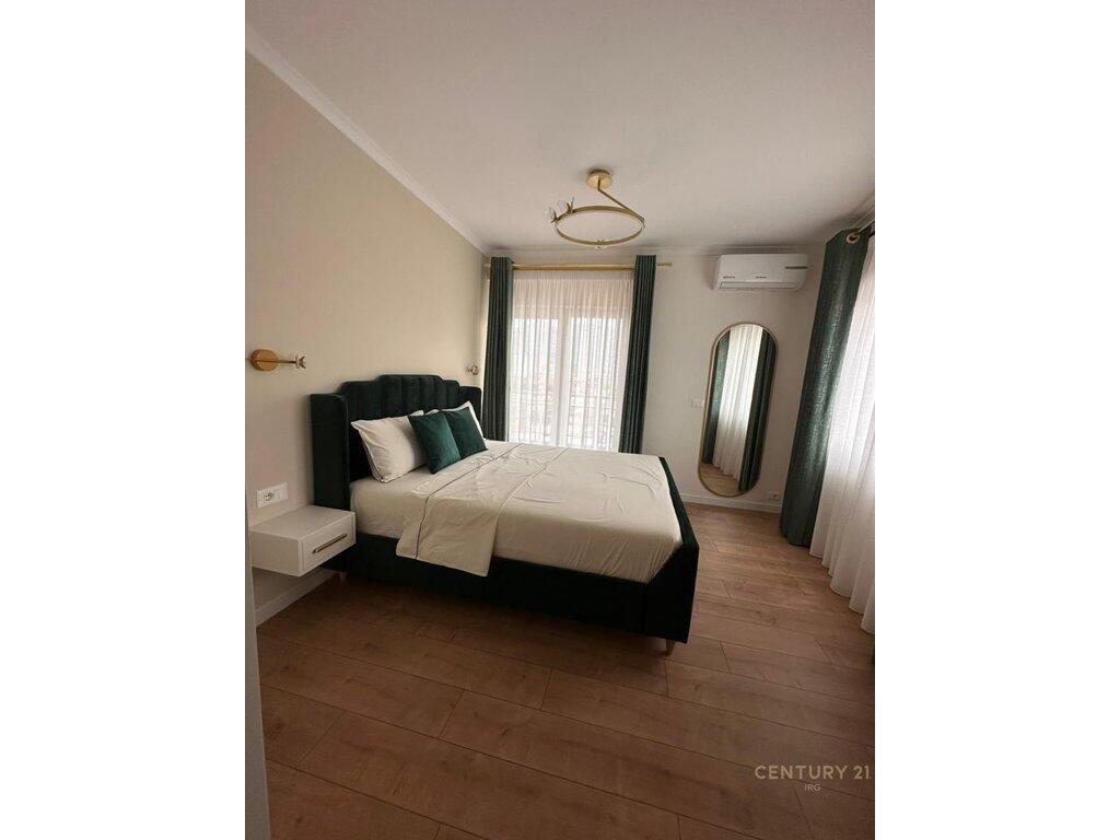 Apartament 3+1+Post Parkimi ne rrugen Jordan Misja!