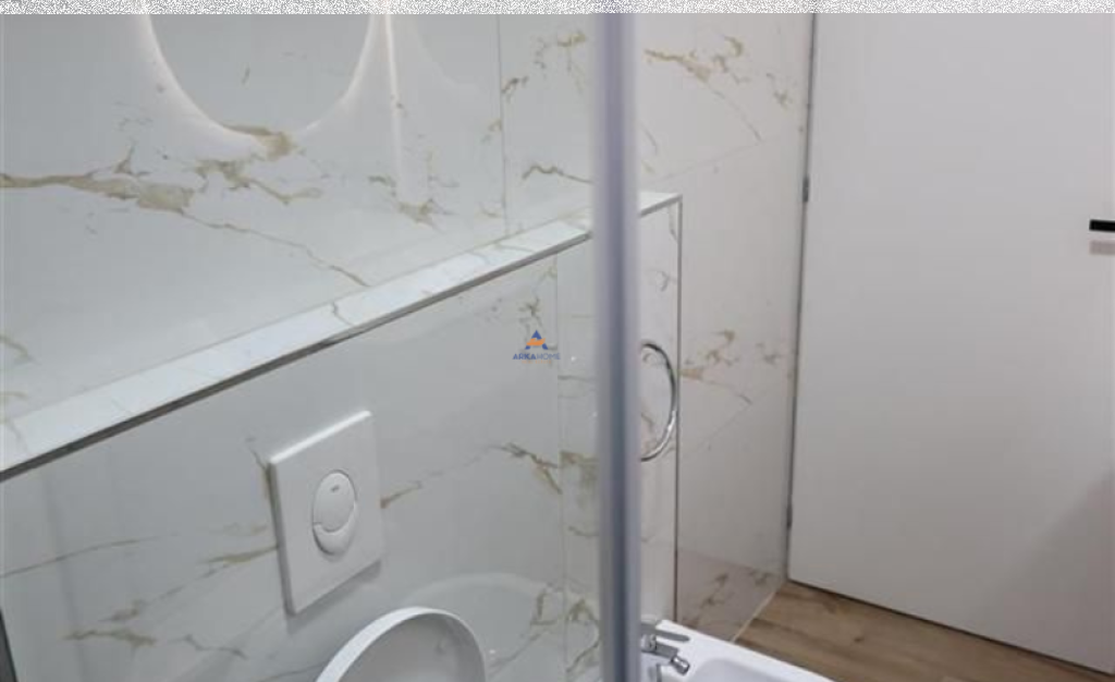 SHITET APARTAMENT 1+1+BALLKON "PRANE SHKEMBIT TE KAVAJES, DURRES" 110000 EURO