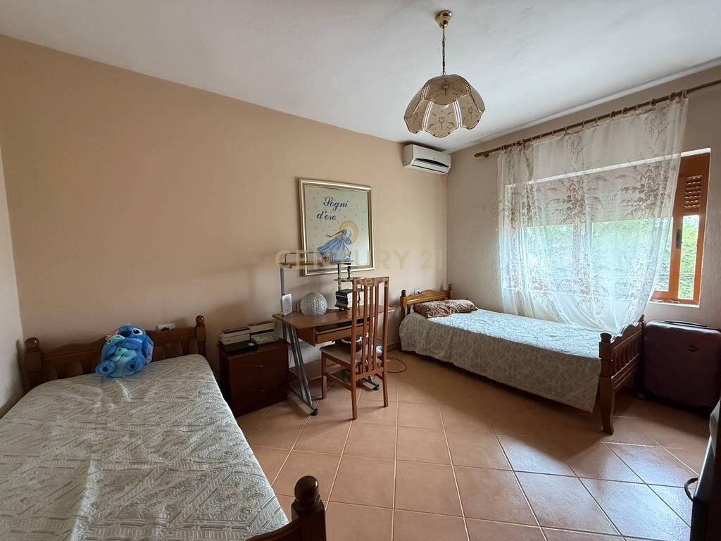 Apartament 2+1 per shitje tek 21-Dhjetori