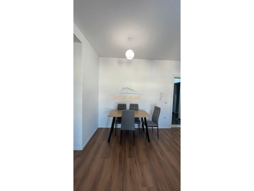 Rent, Apartment 1+1, Red School