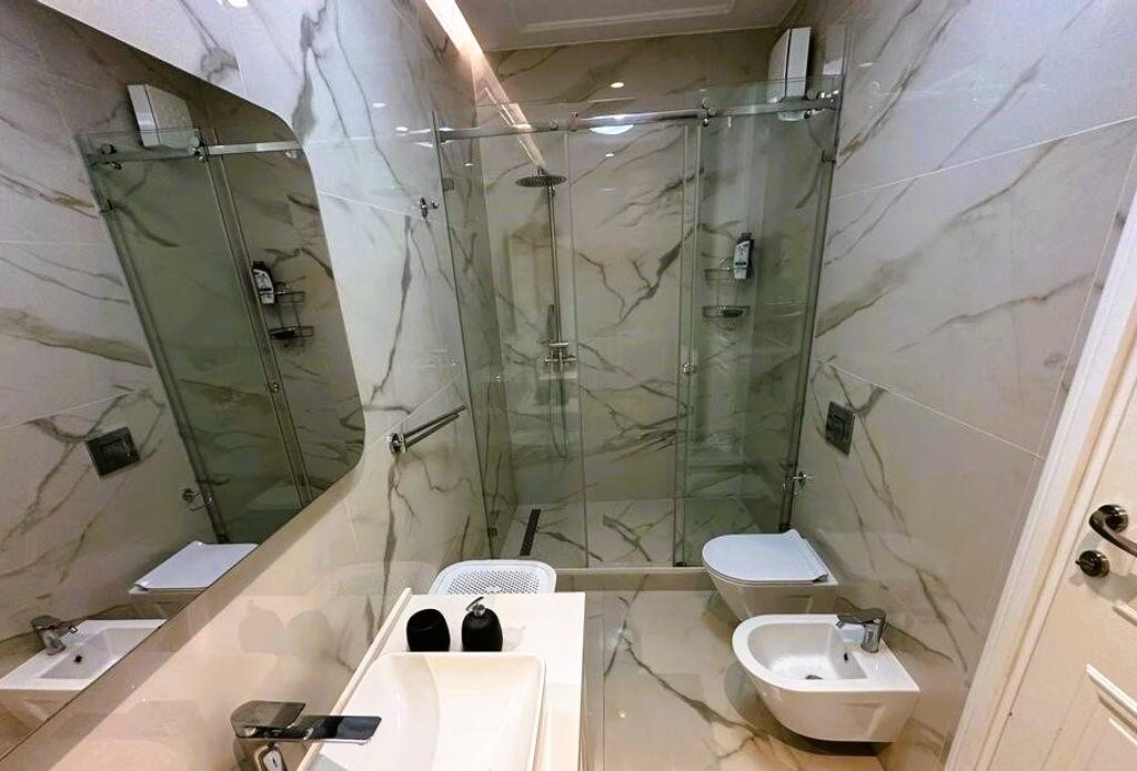 Apartament 1+1 me qira tek Komuna e Parisit