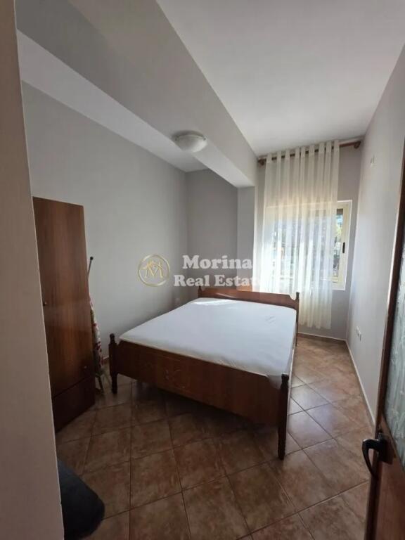 Qera, Hyrje Private, Yzberisht, 400 euro/muaj