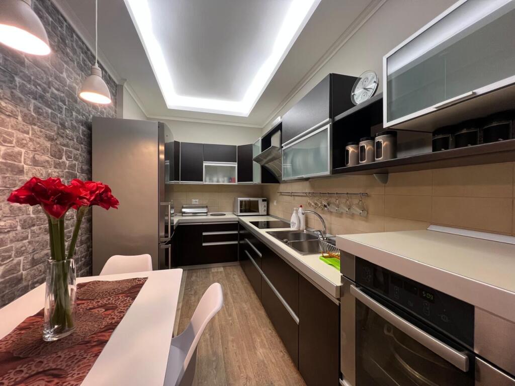 Apartament per Qira 2+1 Myslym Shyri