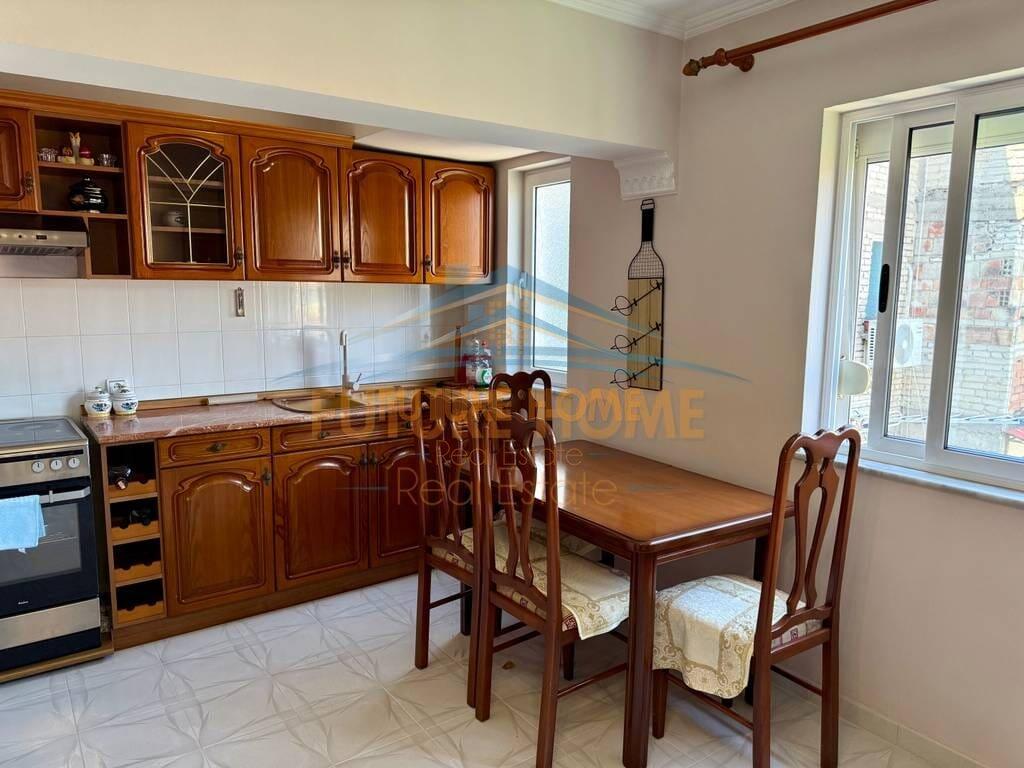 Qera, Apartament 1+1, në Rrugën Irfan Tomini, Tiranë.