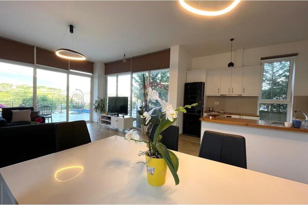 Villa with pool for rent Farke Lake