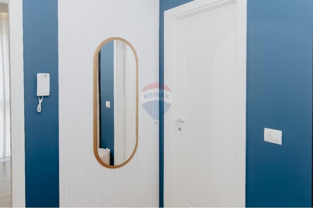 Apartament - Për Qira - Myslym Shyri, Tiranë