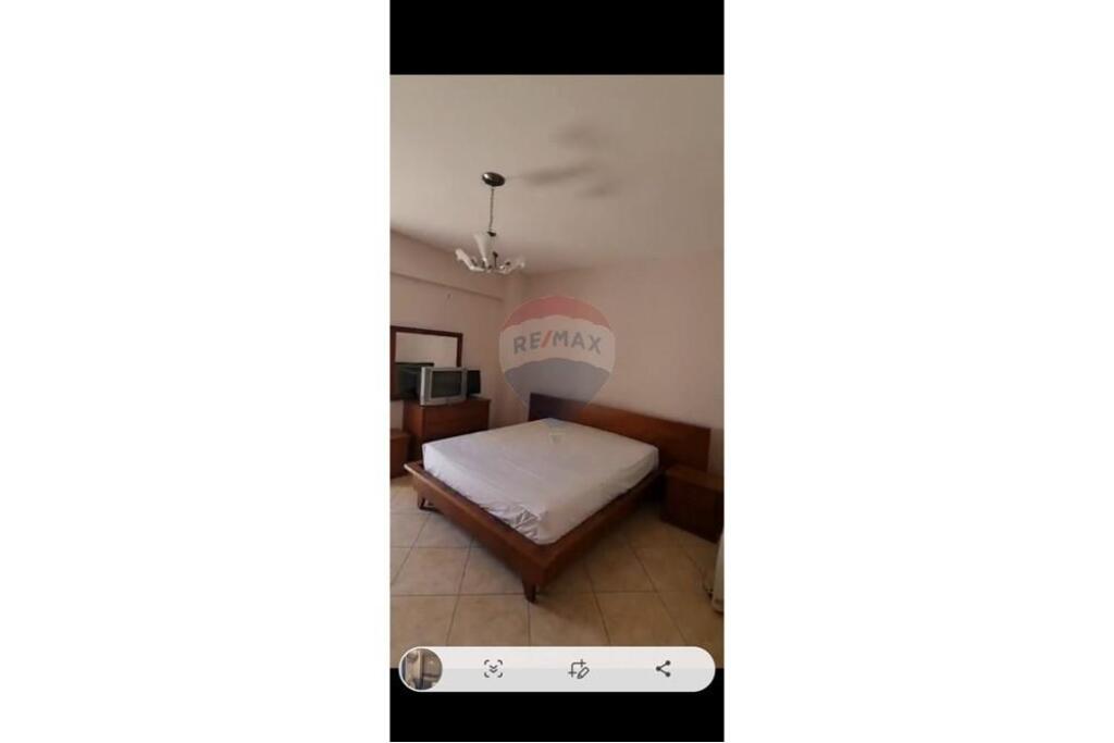 Apartament 2+1 me Qira – Rruga e Kavajës