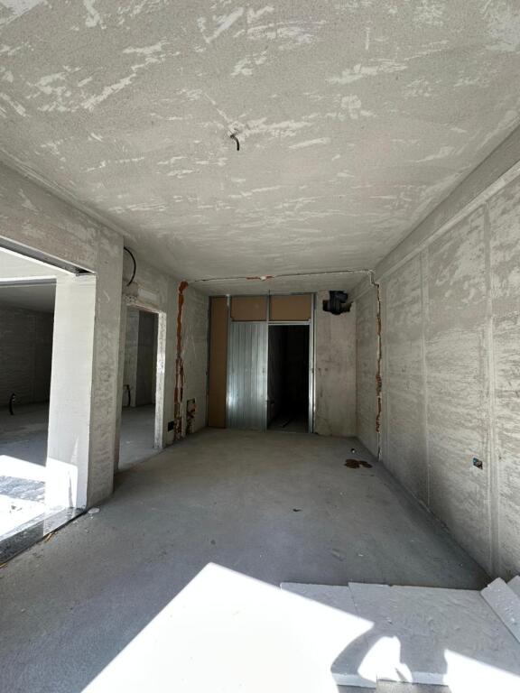 SHITET APARTAMENT MODERN 2+1+2 ME PARKIM – STADIUMI AIR ALBANIA ⚜️