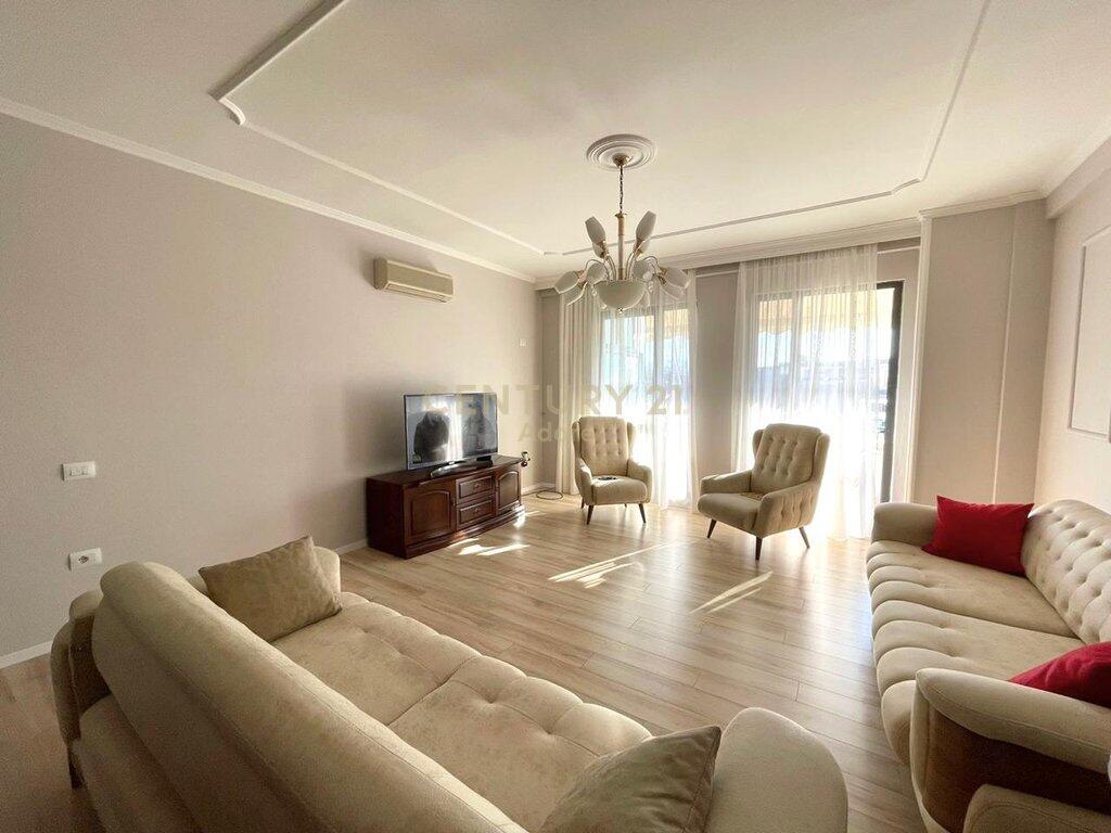 Apartament 2+1 per Qira prane Shkolles "Mihal Grameno"!