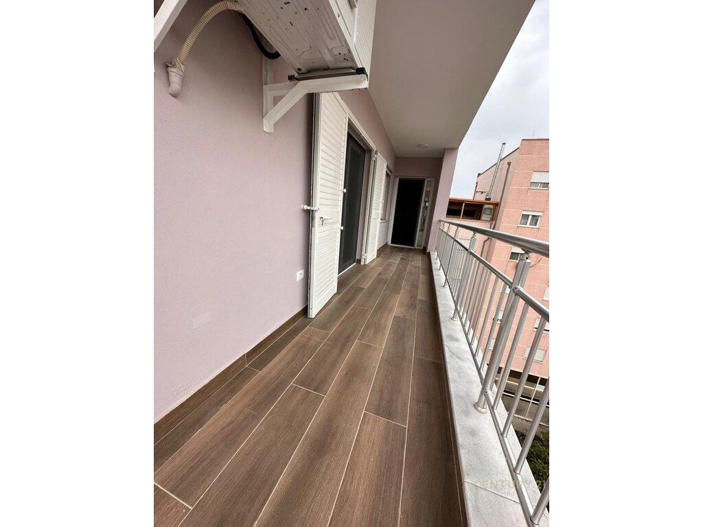 Apartament 3+1+Post Parkimi ne rrugen Jordan Misja!