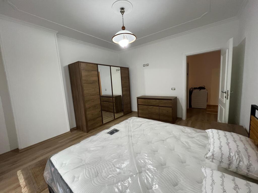 QIRA APARTAMENT 2+1+2 TE SHALLVARET