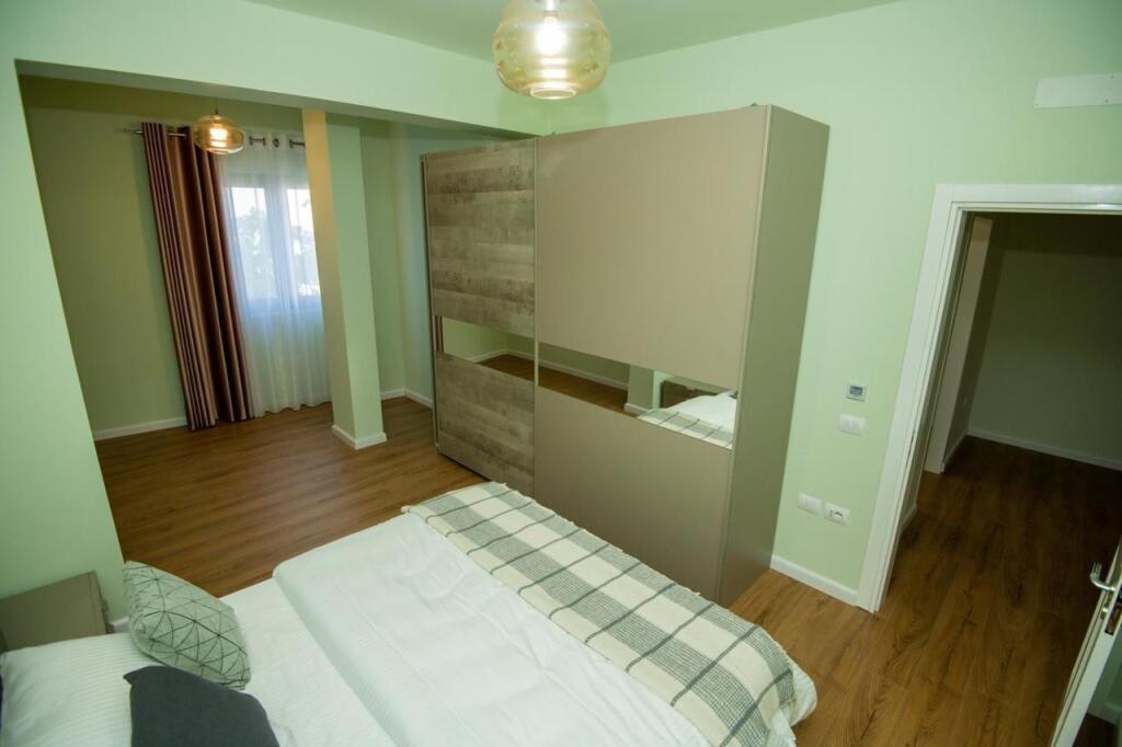 🏡 APARTAMENT ME QERA 2+1+2 VILA ZOGUT DURRES