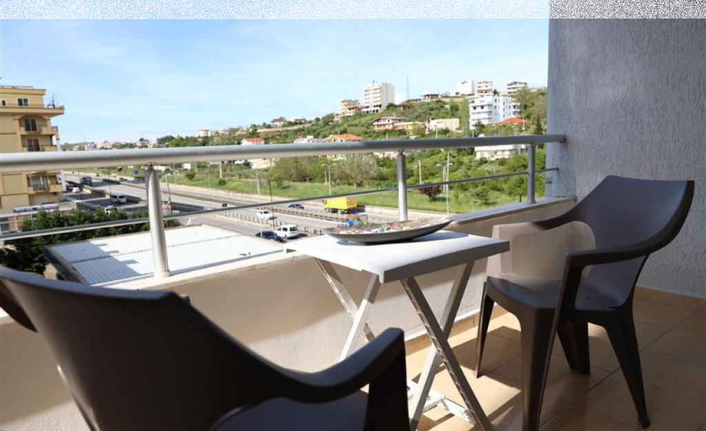 SHITET APARTAMENT 1+1+BALLKON "PRANE SHKEMBIT TE KAVAJES, DURRES" 110000 EURO