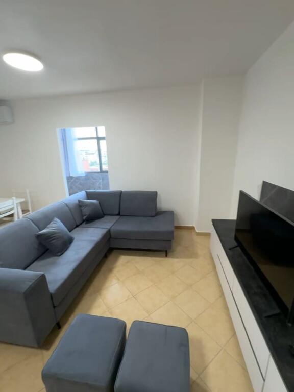 Jepet Apartament 1+1 ne Don Bosko prane Shkolles Vace Zela