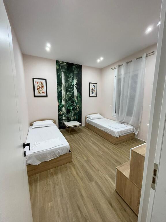 🏡 APARTAMENT ME QERA 2+1+ballkon 📍Prane qendres Blue Star,Durres