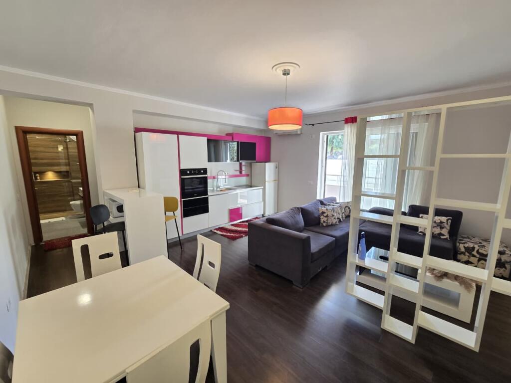 Apartament 1+1+Ballkon per shitje  📍Rezidenca Kodra e Diellit 1