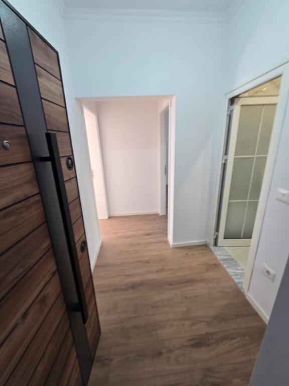 🏠 Vendesi in vendita 1+1 all'ingresso di Don Bosko, vicino al Bar Artistit