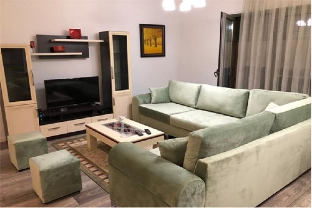 APARTAMENT ME QIRA 2+1 TE KOMPLEKSI DELIJORGJI
