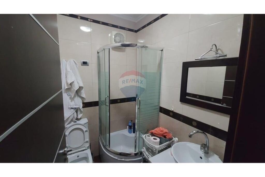 Apartament 1+1 per qira te Zogu i Zi