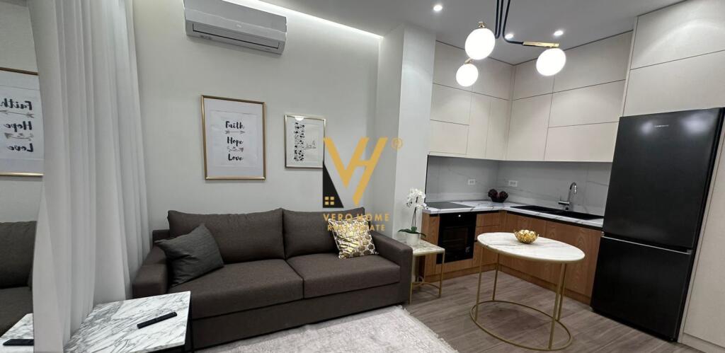 JEPET APARTAMENT 1+1+BLK ME QERA TE STACIONI I TRENIT 620 EURO