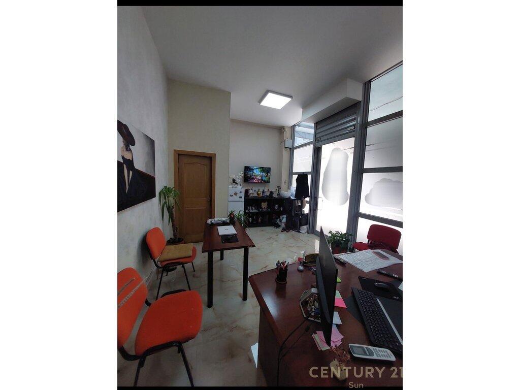 Business premises for sale in the heart of the “Ish Ekspozita” area_Floor 0