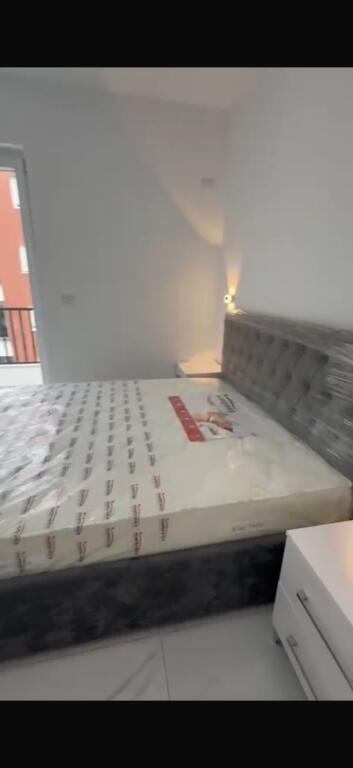 APARTAMENT ME QERA 2+1+2