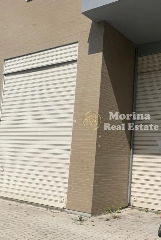 Business premises, at the Aviation Field, Price 203000 Euro.