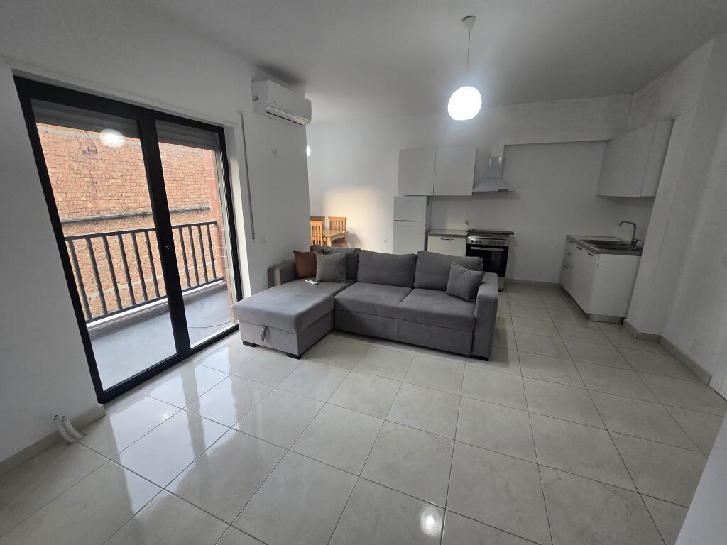 *APARTMENT 1+1 FOR RENT NEAR GOLD VILLA*