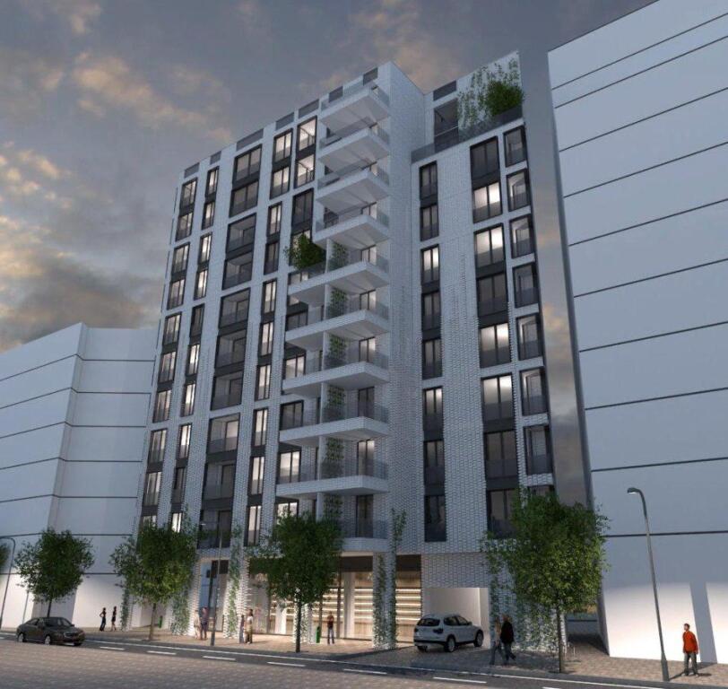 ZYRE ME QERA 112 M2 RRUGA FORTUZI 650 EURO