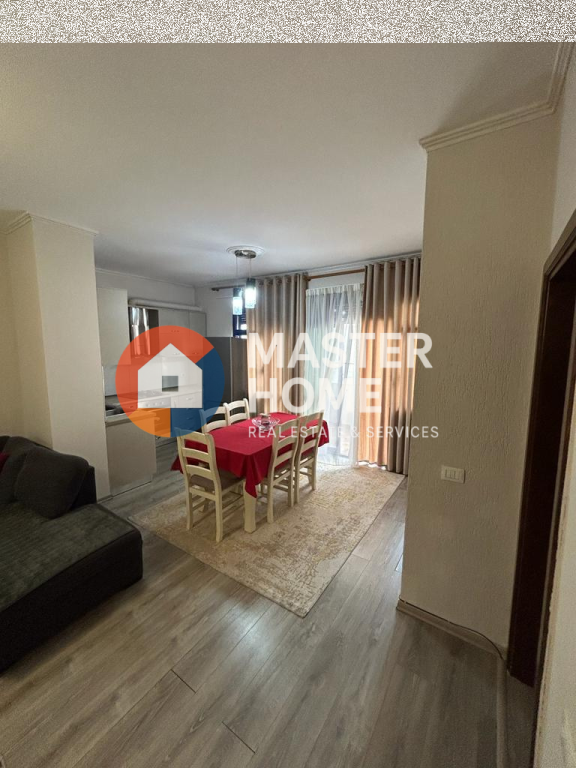 Apartament 2+1 me Qira – Pallati i Rivierës, Vlorë