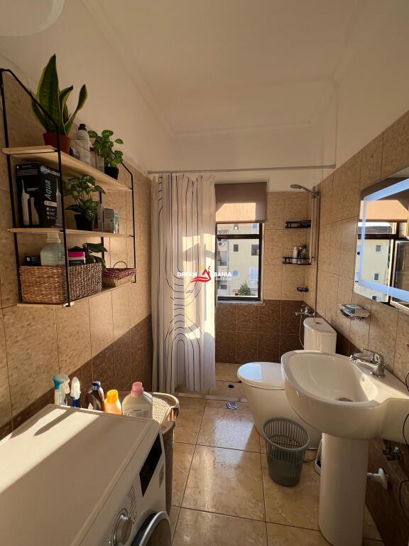 Super Apartament 1+1 ne Shitje tek Myslym Shyri, prane Shkolles Pjeter Budi ne Tirane (ID 4119446)