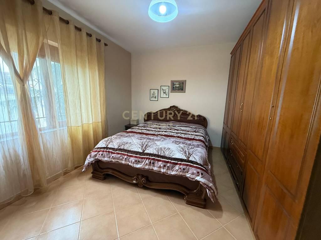 Apartament 2+1 per shitje tek 21-Dhjetori