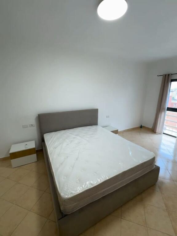 Jepet Apartament 1+1 ne Don Bosko prane Shkolles Vace Zela